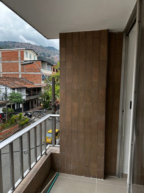 Apartamento de 2 alcobas en venta en San Miguel, Medellín, 54 m² · foto 8 de 9