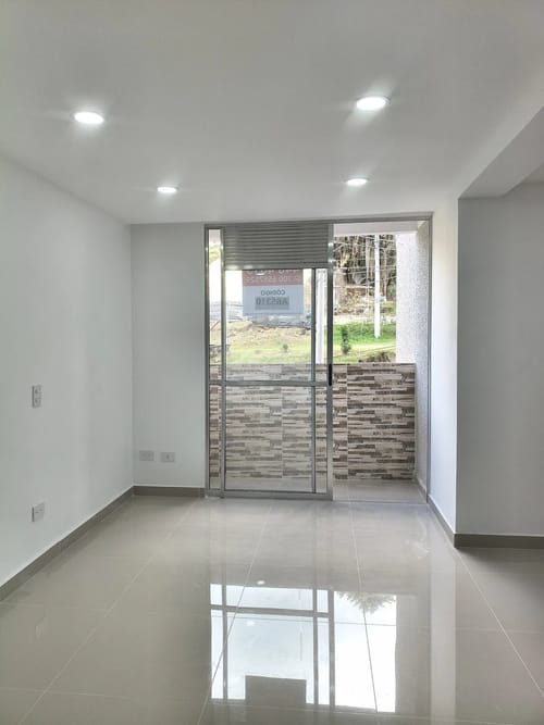 Apartamento de 3 alcobas en arriendo en Robledo, Medellín, 57 m² · foto 2 de 10