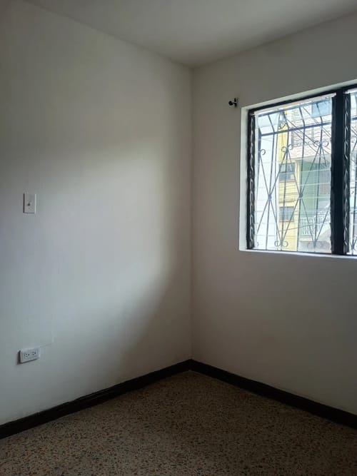 Casa de 3 alcobas en arriendo en Cristo Rey, Medellín, 120 m² · foto 3 de 10