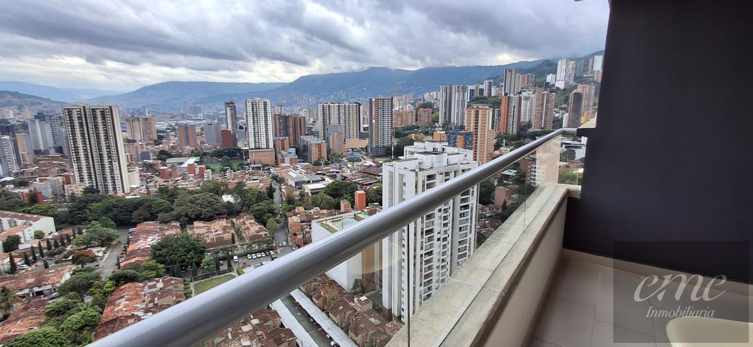 Apartamento de 2 alcobas en venta en Parque Residencial La Sabana, Sabaneta, 77 m² · foto 6 de 24