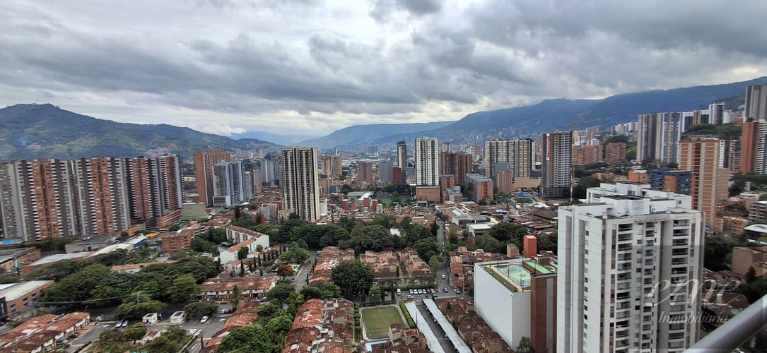 Apartamento de 2 alcobas en venta en Parque Residencial La Sabana, Sabaneta, 77 m² · foto 7 de 24