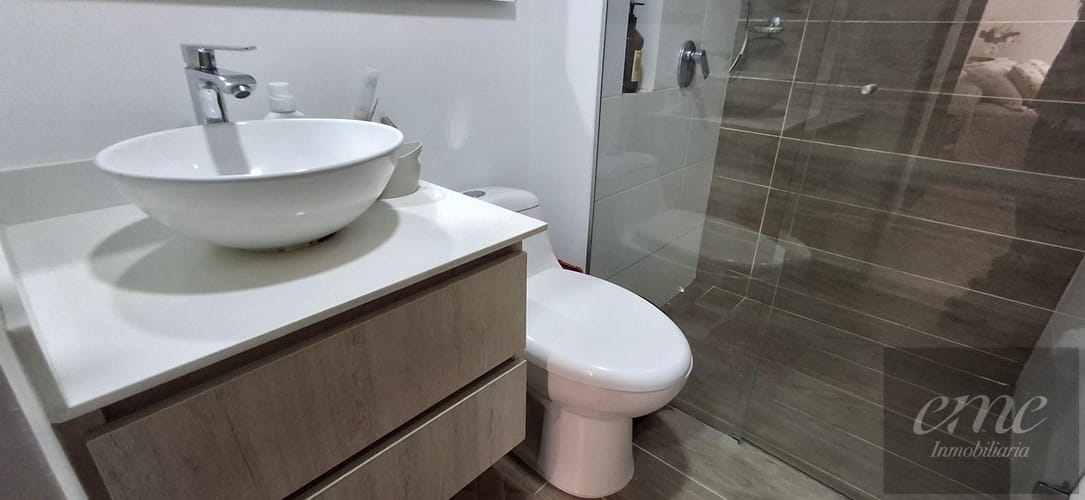Apartamento de 2 alcobas en venta en Parque Residencial La Sabana, Sabaneta, 77 m² · foto 19 de 24