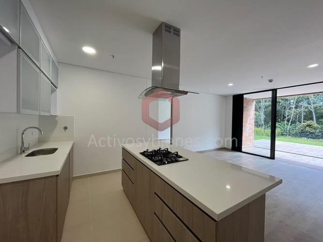 Apartamento de 2 alcobas en venta en Pantanillo, El Retiro, 100 m² · foto 2 de 16