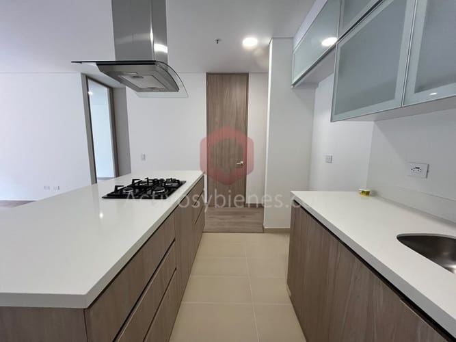 Apartamento de 2 alcobas en venta en Pantanillo, El Retiro, 100 m² · foto 3 de 16