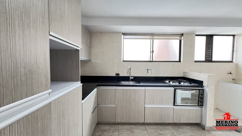 Apartamento de 2 alcobas en arriendo en El Velodromo, Medellín, 93 m² · foto 10 de 23