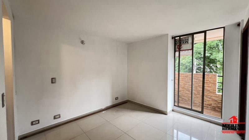 Apartamento de 2 alcobas en arriendo en El Velodromo, Medellín, 93 m² · foto 12 de 23