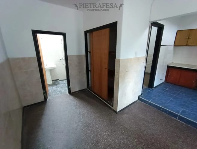 Apartamento en alquiler, 2 dormitorios, 1 baño. Sin gastos comunes. Nuevo Paris. · Foto 2