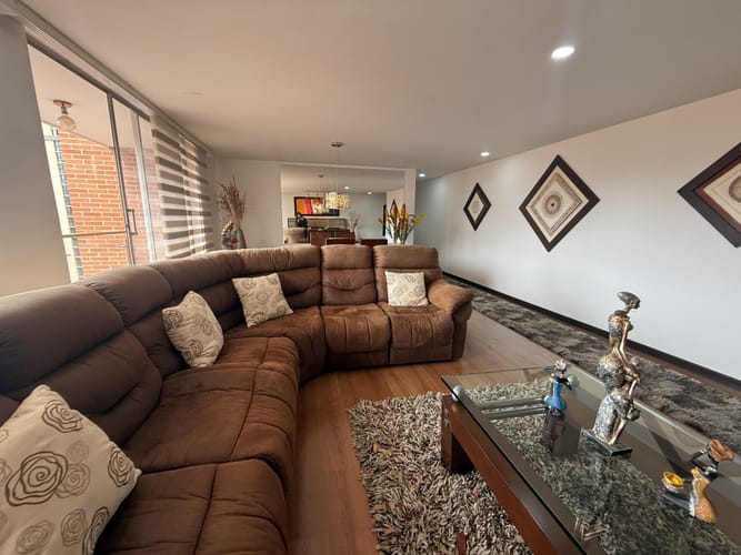 Apartamento de 3 alcobas en venta en Gilmar, Bogotá, 171 m² · foto 7 de 24