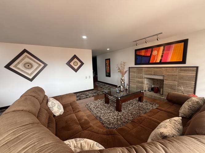 Apartamento de 3 alcobas en venta en Gilmar, Bogotá, 171 m² · foto 8 de 24