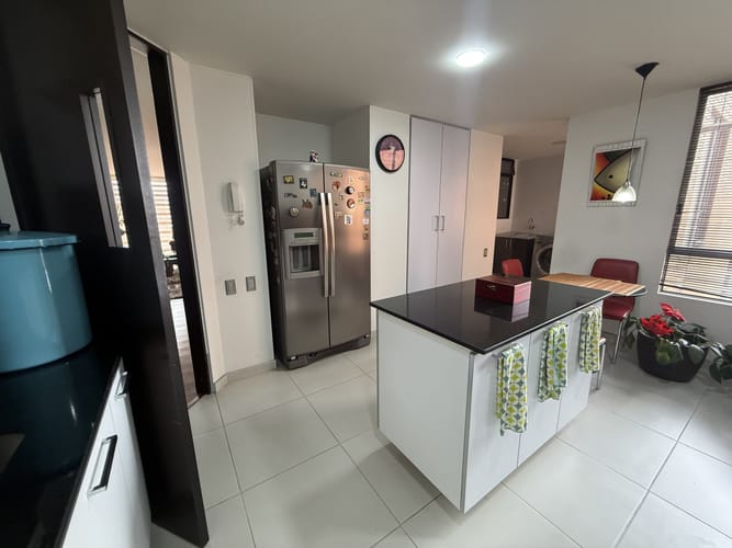 Apartamento de 3 alcobas en venta en Gilmar, Bogotá, 171 m² · foto 16 de 24