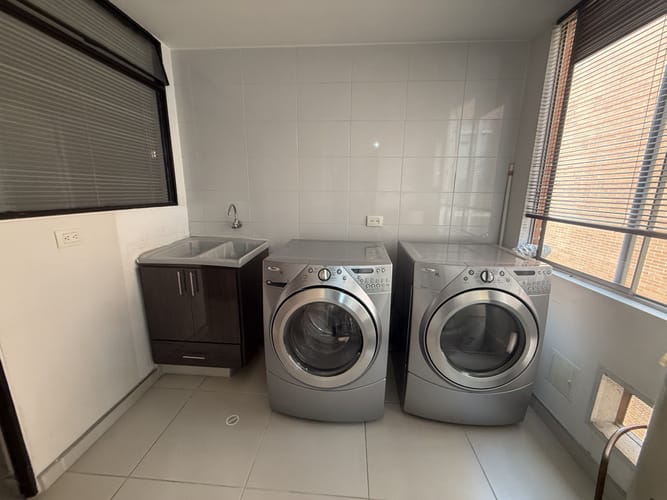 Apartamento de 3 alcobas en venta en Gilmar, Bogotá, 171 m² · foto 18 de 24
