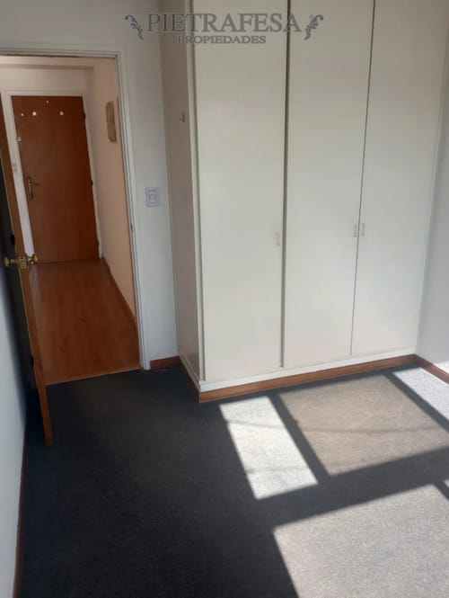 Apartamento en alquiler, 1 dormitorio, 1 baño. Tres Cruces. · Foto 5