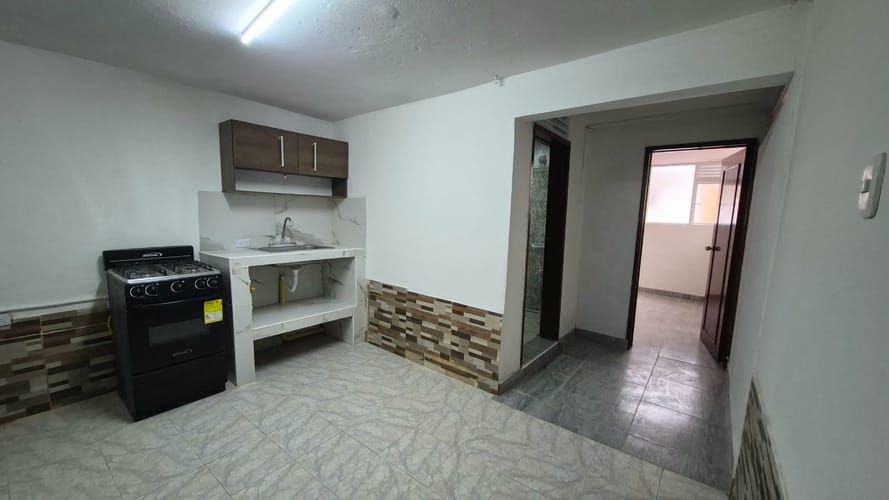Apartaestudio en arriendo en Pastranita I Sector, Bogotá, 31 m² · foto 3 de 10