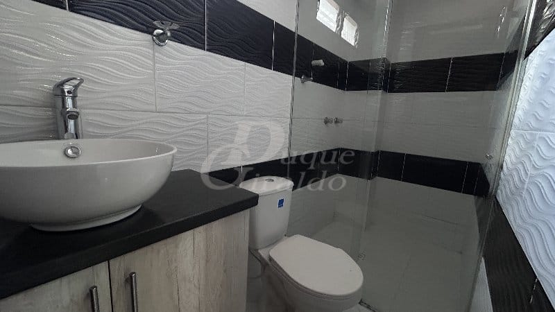 Apartamento de 3 alcobas en arriendo en Glorieta Pilsen, Itagüí, 70 m² · foto 8 de 9