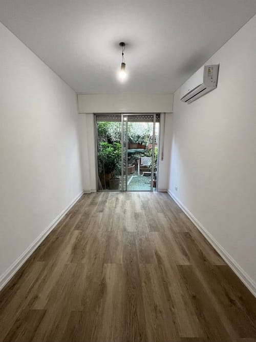 Pocitos ALQUILO: Apartamento de 2 Dormitorios Reciclado a Estrenar en el Corazón de Pocitos. · Foto 7