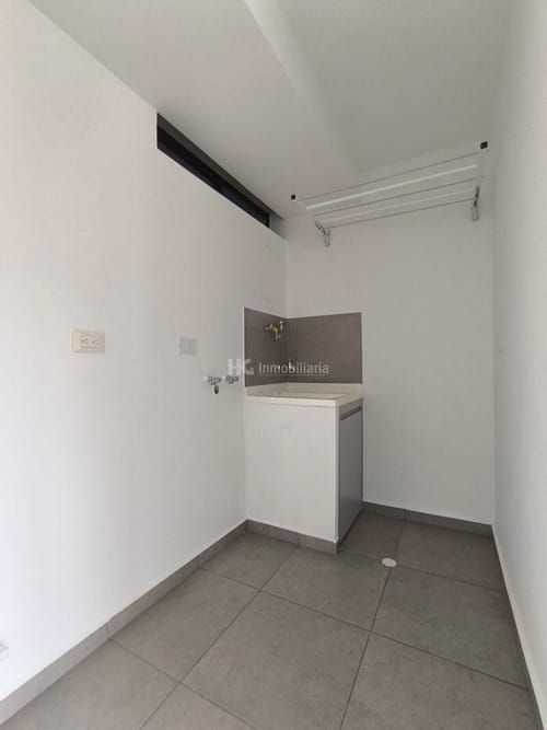 Apartamento de 2 alcobas en arriendo en Puerto Madero, Girón, 48 m² · foto 14 de 17