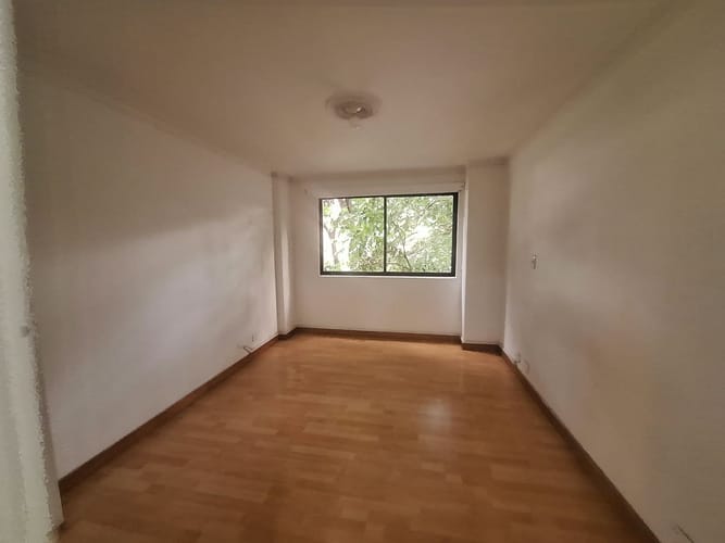 Apartamento de 3 alcobas en arriendo en Santa Maria De Los Angeles, Medellín, 135 m² · foto 10 de 21
