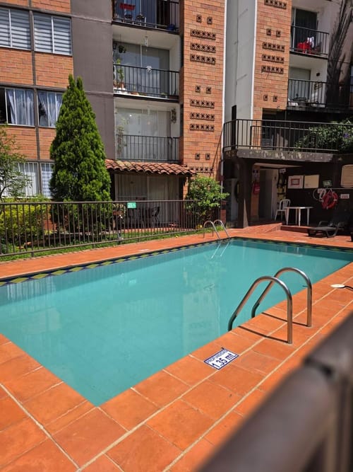 Apartamento de 3 alcobas en venta en Las Cometas, Envigado, 60 m² · foto 5 de 24