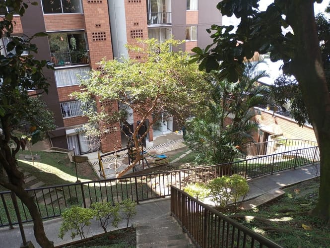 Apartamento de 3 alcobas en venta en Las Cometas, Envigado, 60 m² · foto 14 de 24