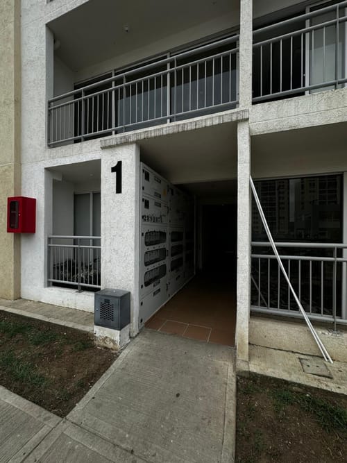 Apartamento de 3 alcobas en arriendo en Valle Del Lili, Cali, 65 m² · foto 2 de 24