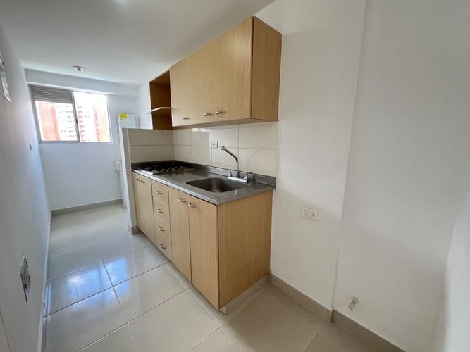 Apartamento de 3 alcobas en arriendo en San Remo, Sabaneta, 67 m² · foto 5 de 17