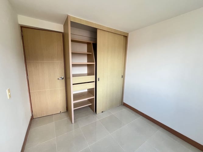 Apartamento de 3 alcobas en arriendo en San Remo, Sabaneta, 67 m² · foto 9 de 17