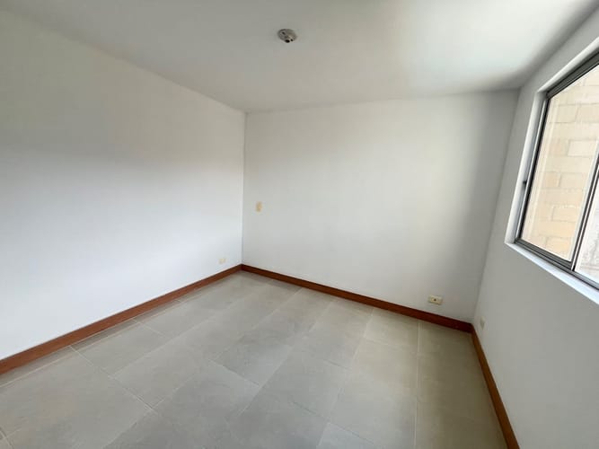 Apartamento de 3 alcobas en arriendo en San Remo, Sabaneta, 67 m² · foto 10 de 17