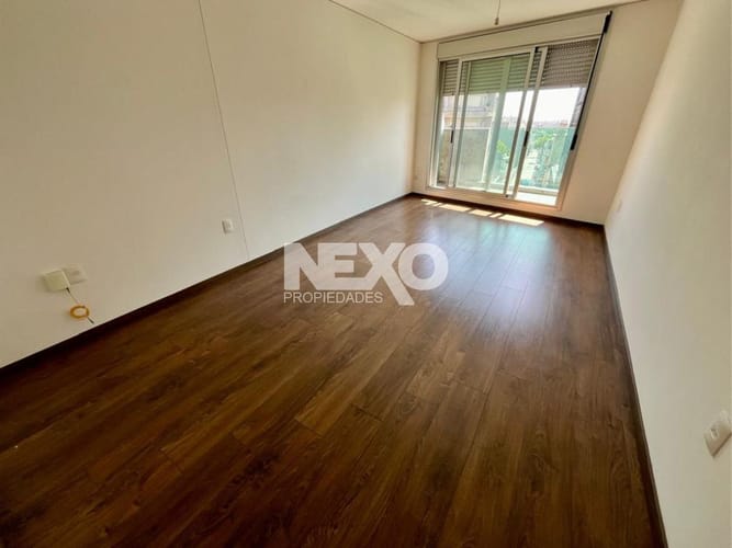 Apartamento Alquiler Centro 1 dormitorio Balcón Garaje Alto con vistas · Foto 3