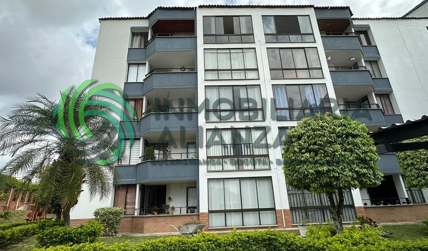 Apartamento de 4 alcobas en venta en Cañaveral, Floridablanca, 124 m² · foto 2 de 24