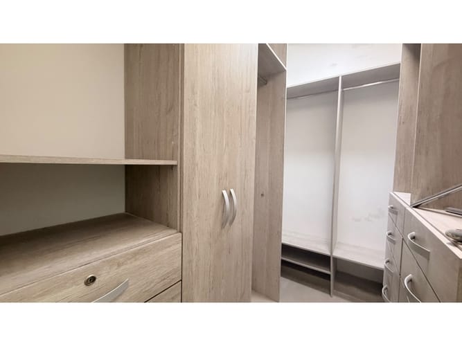 Casa de 3 alcobas en venta en Cabañas, Bello, 140 m² · foto 11 de 21