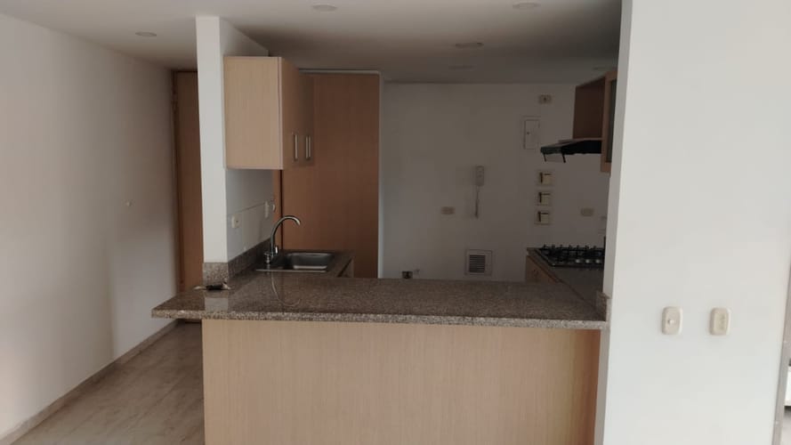 Apartamento de 3 alcobas en arriendo en Vereda San Jose, Sabaneta, 94 m² · foto 7 de 23