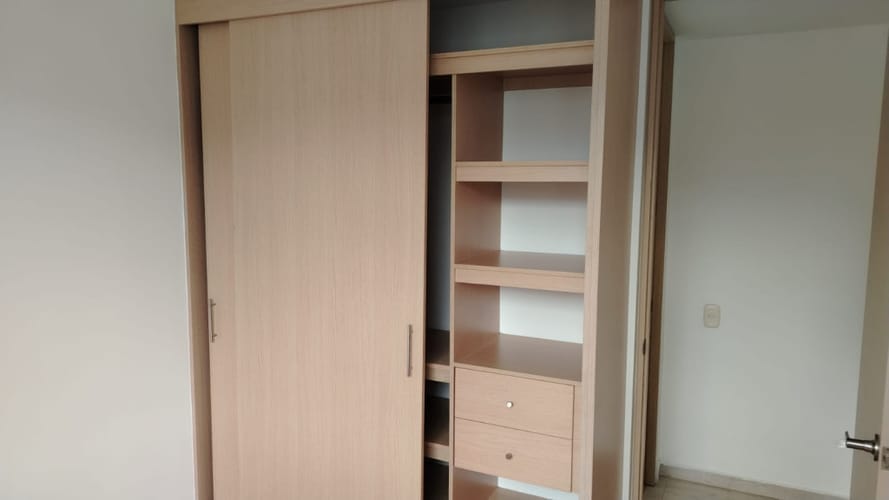 Apartamento de 3 alcobas en arriendo en Vereda San Jose, Sabaneta, 94 m² · foto 16 de 23