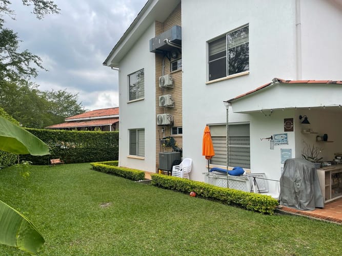 Casa de 4 alcobas en venta en Ciudad Jardin, Cali, 350 m² · foto 2 de 20