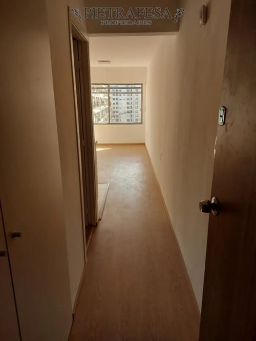 ALQUILER - AV. 18 DE JULIO - MONOAMBIENTE CON UN BAÑO · Foto 2