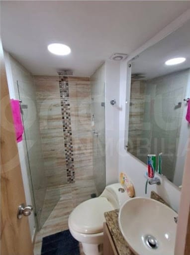 Apartamento de 3 alcobas en venta en Urbanizacion Porto Alegre, Bello, 52 m² · foto 12 de 13