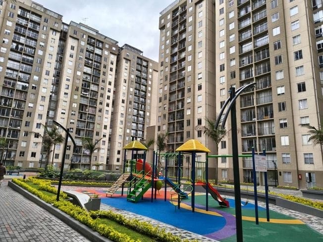 Apartamento de 3 alcobas en venta en Mazuren, Bogotá, 63 m² · foto 20 de 24