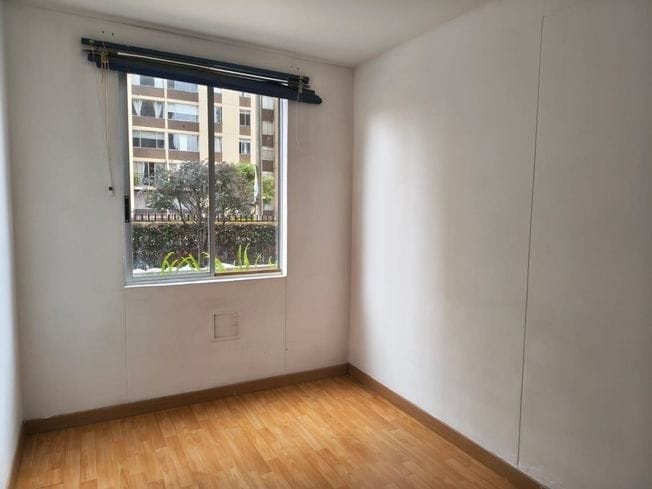 Apartamento de 3 alcobas en venta en Mazuren, Bogotá, 63 m² · foto 10 de 24