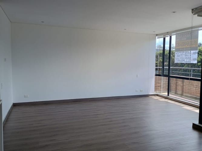 Apartamento de 3 alcobas en arriendo en Colina Campestre, Bogotá, 138 m² · foto 6 de 12