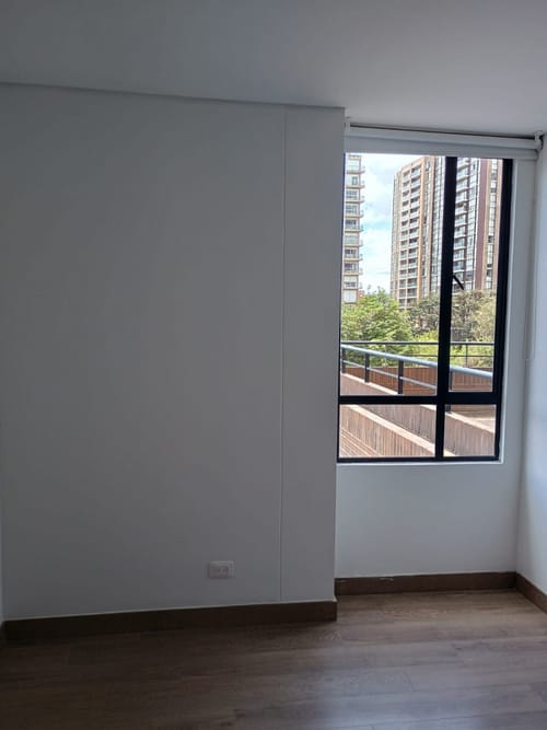Apartamento de 3 alcobas en arriendo en Colina Campestre, Bogotá, 138 m² · foto 10 de 12