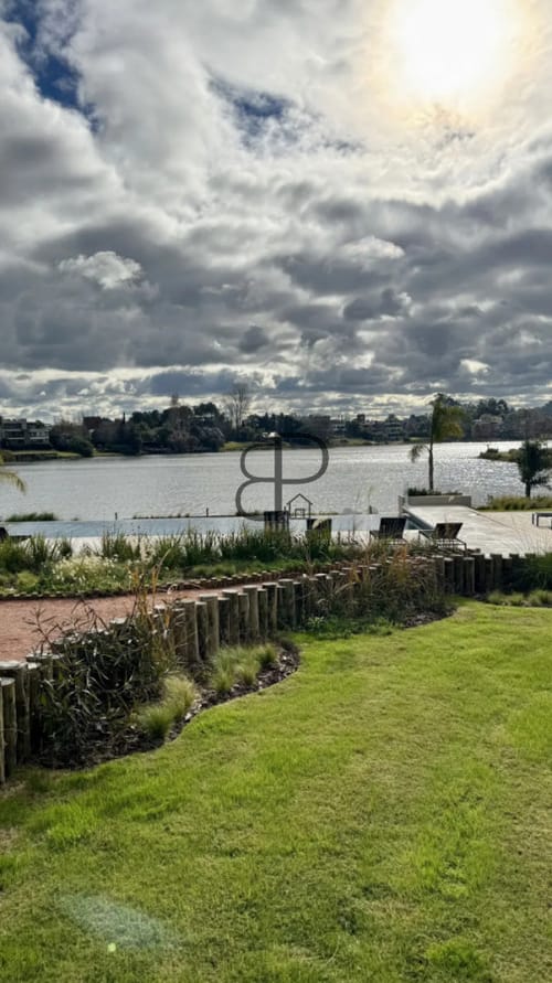 Alquiler Apartamento Amueblado Premium Lawa Barra de Carrasco con Cochera · Photo 2