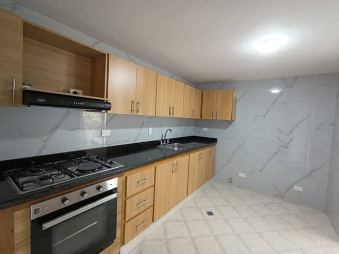 Apartamento de 3 alcobas en arriendo en Laureles, Medellín, 123 m² · foto 13 de 21