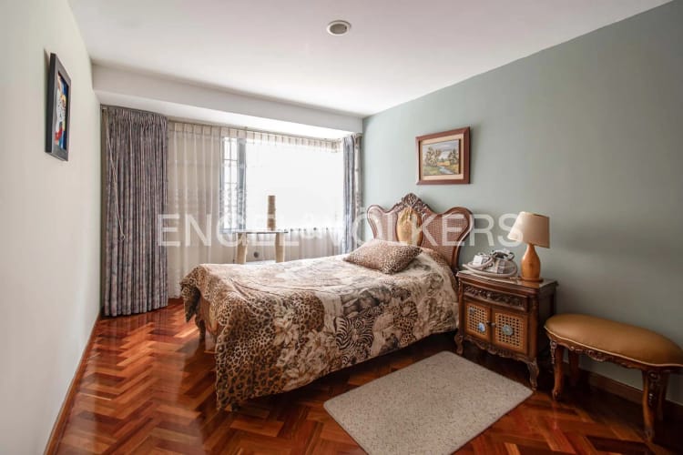 Casa de 4 alcobas en venta en El Batán, Bogotá, 264 m² · foto 11 de 20