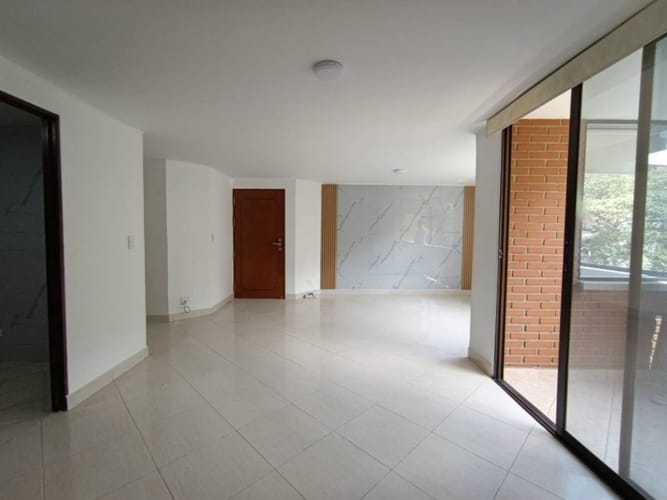 Apartamento de 3 alcobas en arriendo en Laureles, Medellín, 123 m² · foto 21 de 21