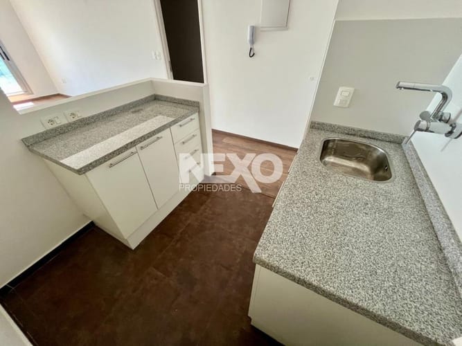 Apartamento Alquiler Cordón 1 dormitorio Balcón Garaje Alto, Vistas · Foto 7