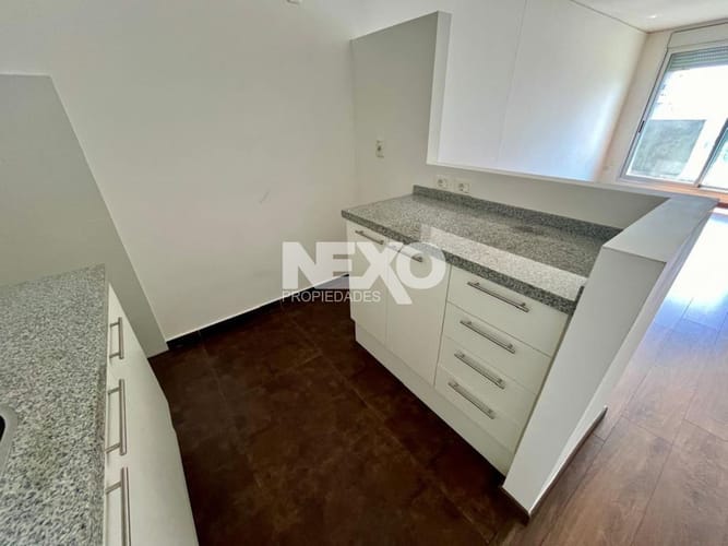 Apartamento Alquiler Cordón 1 dormitorio Balcón Garaje Alto, Vistas · Foto 8