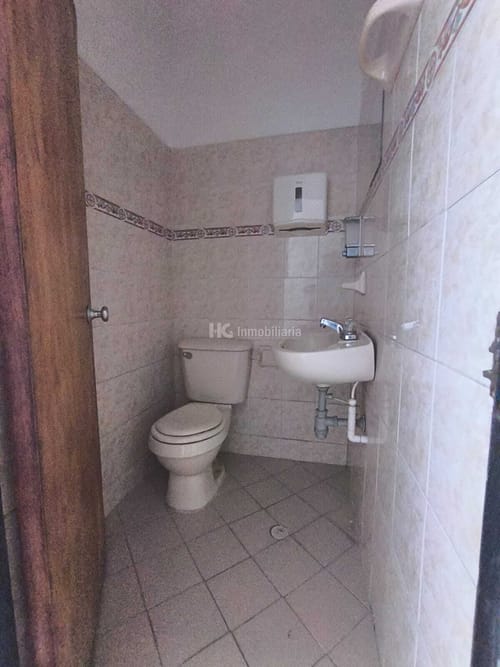 Local en arriendo en Puerta Del Sol, Bucaramanga, 93 m² · foto 18 de 20