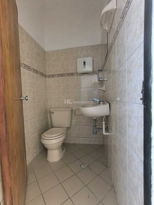 Local en arriendo en Puerta Del Sol, Bucaramanga, 93 m² · foto 19 de 20