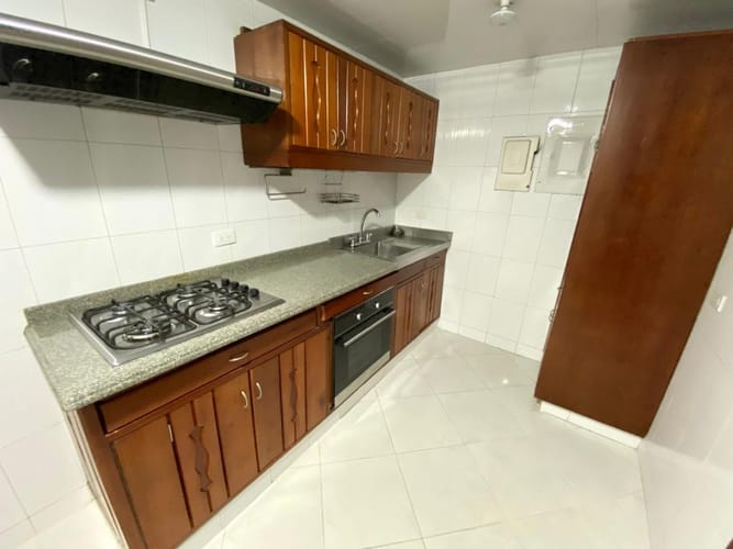 Apartamento de 1 alcoba en arriendo en Santa Barbara Central, Bogotá, 60 m² · foto 6 de 24