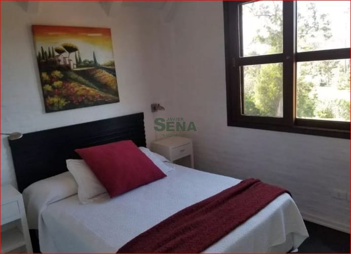 Alquiler de casa en Pinares, 2 dormitorios, 2 baños, piscina, lindo lugar. · Foto 8