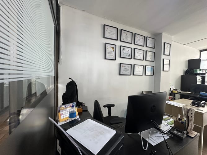 Local en venta en Fundadores, Armenia, 34 m² · foto 10 de 17